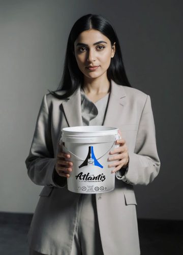 holding-in-hand